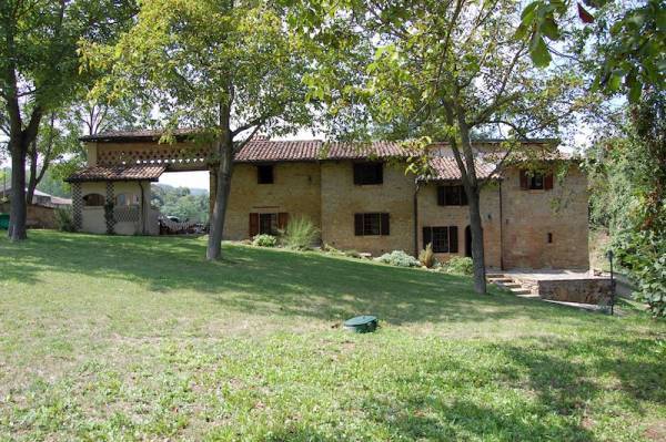 CASALE IN SASSO VAL D'ARDA
