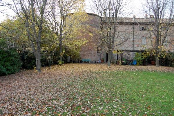 PORZIONE CASTELLO IN VAL TREBBIA