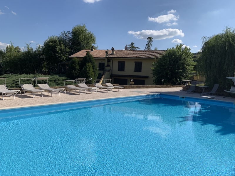 VILLA WITH POOL ON THE HILLS