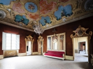 APPARTAMENTO AL PIANO NOBILE IN PALAZZO STORICO DI MQ. 450