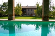 RENOVATED HOUSE ON THE RIVER