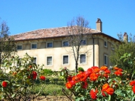 CASALE RISTRUTTURATO REZZANELLO