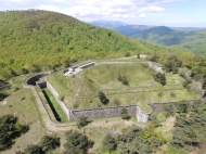 FORTEZZA A 1100 METRI SUL MAR LIGURE