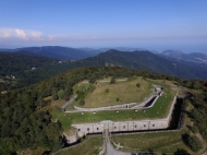 FORTEZZA A 1100 METRI SUL MAR LIGURE