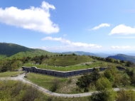 FORTEZZA A 1100 METRI SUL MAR LIGURE