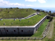 FORTEZZA A 1100 METRI SUL MAR LIGURE