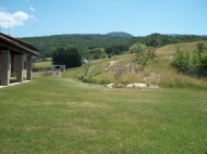 CASALE IN SASSO CON DEPENDANCE E PISCINA