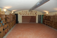 CASALE IN SASSO CON DEPENDANCE E PISCINA