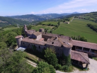 CASTELLO IN ALTA VAL LURETTA