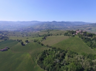 CASALE INDIPENDENTE CON PISCINA