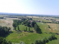 CASTELLO CON CAMPO DA GOLF