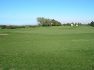 CASTELLO CON CAMPO DA GOLF