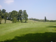 CASTELLO CON CAMPO DA GOLF