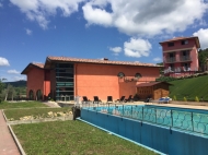 COMPLESSO IMMOBILIARE CON MANEGGIO E CLUB HOUSE