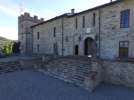 CASTELLO DEL XII SECOLO COMPLETAMENTE RESTAURATO