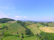 CASALE IN SASSO CON PISCINA