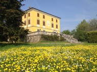 DOMINANTE RESIDENZA IN ALTA VAL LURETTA