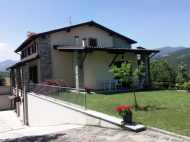 VILLA INDIPENDENTE IN VAL TREBBIA