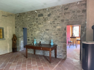 CASALE DI FINE '800 INTERAMENTE IN SASSO A BETTOLA