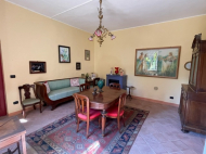 CASALE DI FINE '800 INTERAMENTE IN SASSO A BETTOLA