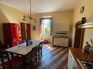 CASALE DI FINE '800 INTERAMENTE IN SASSO A BETTOLA