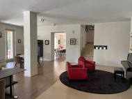 ESCLUSIVA VILLA CON PISCINA IN VAL TREBBIA