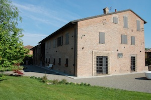 CASALE RISTRUTTURATO SUL FIUME